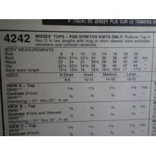 McCalls Sewing Pattern 4242 