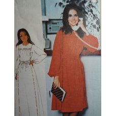 McCalls Sewing Pattern 5799 