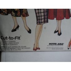 McCalls Sewing Pattern 6151 