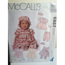 McCalls Sewing Pattern 6957 