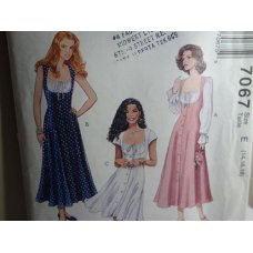 McCalls Sewing Pattern 7067 