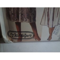 McCalls Sewing Pattern 9385 