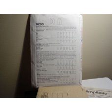 Simplicity Sewing Pattern 820