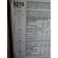 Simplicity Sewing Pattern 5216 