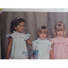 Simplicity Sewing Pattern 6352