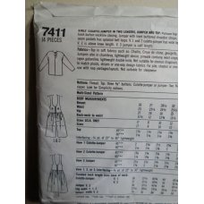 Simplicity Sewing Pattern 7411 
