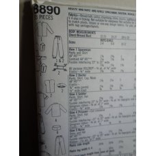 Simplicity Sewing Pattern 8890 
