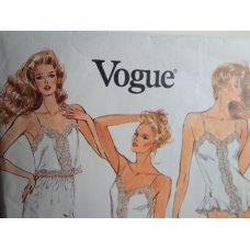 VOGUE Sewing Pattern 2146 