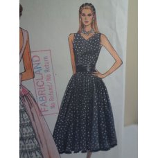 VOGUE Sewing Pattern 9930 