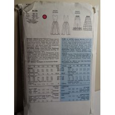 VOGUE Sewing Pattern 9930 